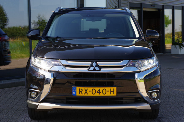 Mitsubishi Outlander 2.0 Connect Pro, Cruise Control, Camera, CarPlay, DAB, LED