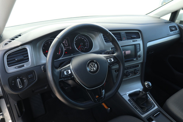 Volkswagen GOLF Variant 1.0 TSI Comfortline NL AUTO | NAVI | TREKHAAK | ECC | PDC VOOR & ACHTER |