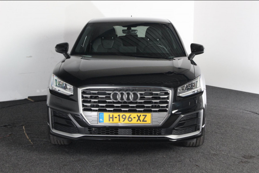 Audi Q2 35 TFSI S-line Edition | Org. NL-auto | S-line exterieur en interieur