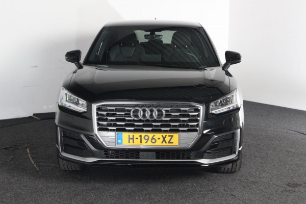 Audi Q2 35 TFSI S-line Edition | Org. NL-auto | S-line exterieur en interieur