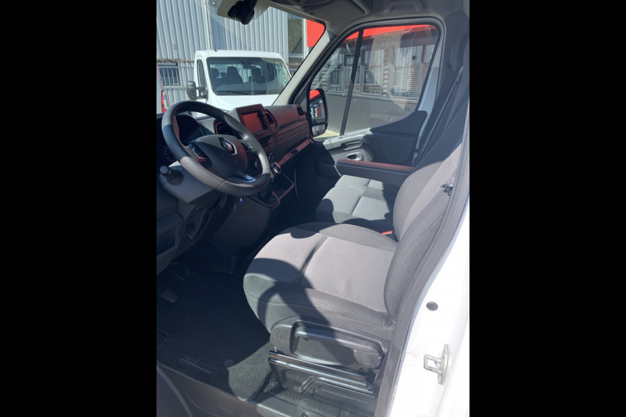 Renault Master T35 2.3 dCi 150 L3H2 Trekhaak, Navigatiesysteem