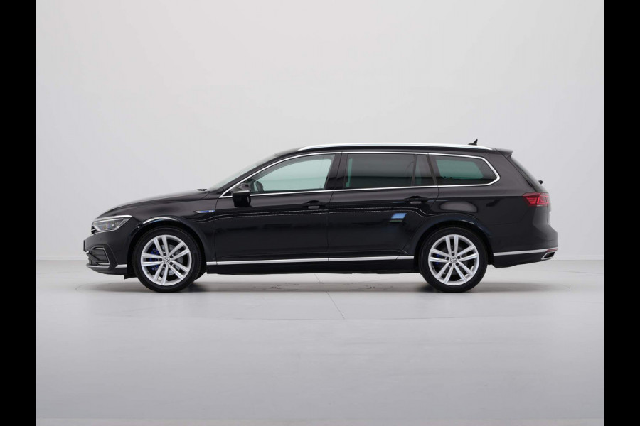 Volkswagen Passat Variant 1.4 TSI 218pk DSG PHEV GTE Business Navigatie Trekhaak Stuurverwarming Camera