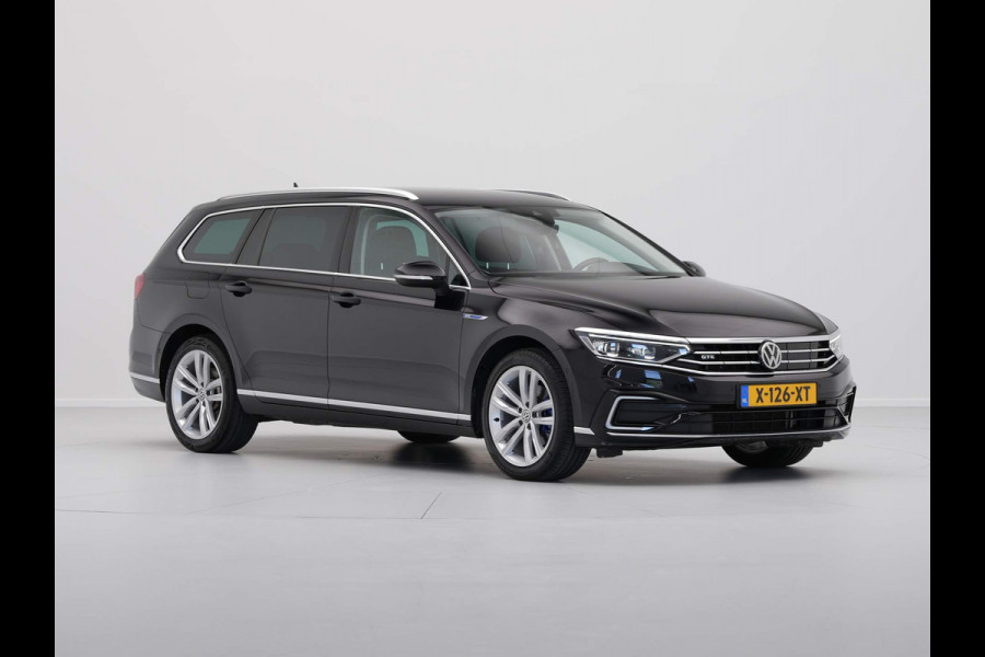 Volkswagen Passat Variant 1.4 TSI 218pk DSG PHEV GTE Business Navigatie Trekhaak Stuurverwarming Camera