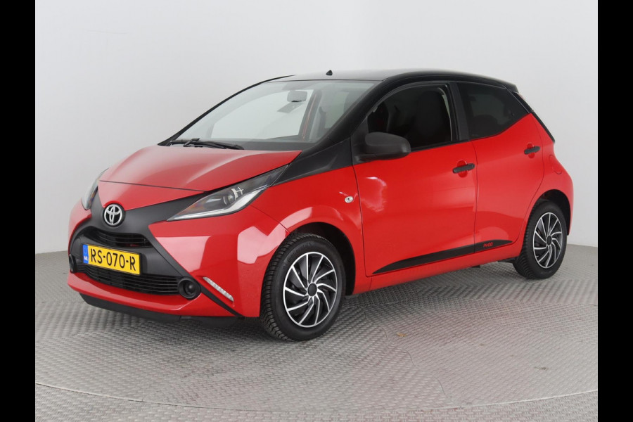 Toyota Aygo 1.0 VVT-i BI-TONE 5-DRS AIRCO 1e EIG