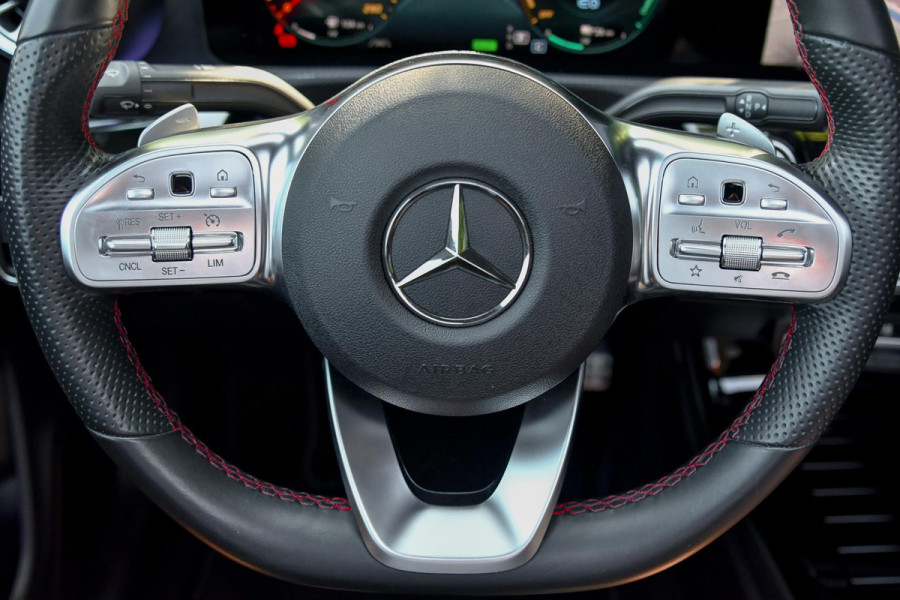 Mercedes-Benz CLA-Klasse 250 e AMG Plug-In, Pano, 360, BTW, Keyless, Dodeh, Sfeer, CarPlay!