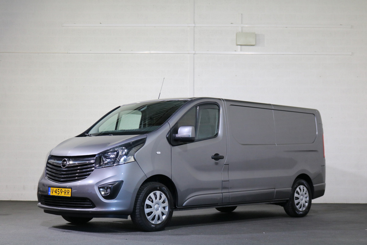 Opel Vivaro 1.6 CDTI L2 H1 145pk Airco Navigatie Camera Trekhaak