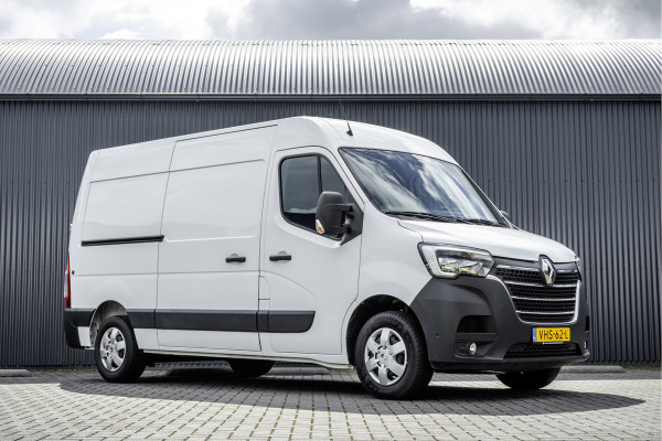 Renault Master **2.3 dCi L2H2 | Euro 6 | 136 PK | Camera | Cruise | Navi | PDC**