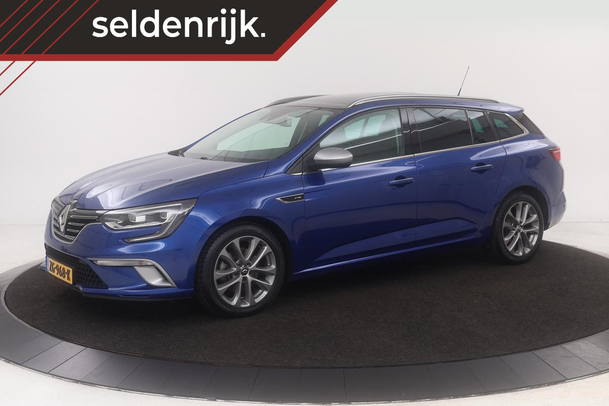 Renault Mégane 1.3 TCe GT-Line | Panorama | Bose | Camera | Stoelverwarming | Park Assist | Carplay | Full LED | Keyless | Navigatie