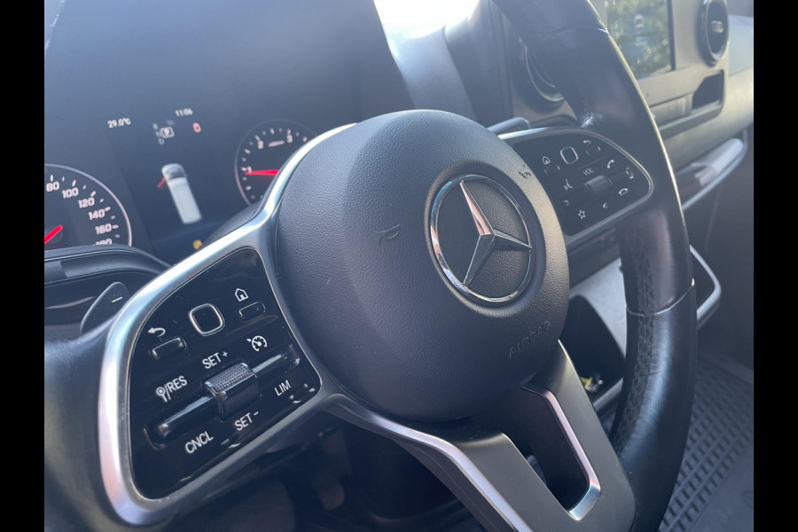 Mercedes-Benz Sprinter L2H2 Automaat Navi Airco Camera Trekhaak 3Zits DAB