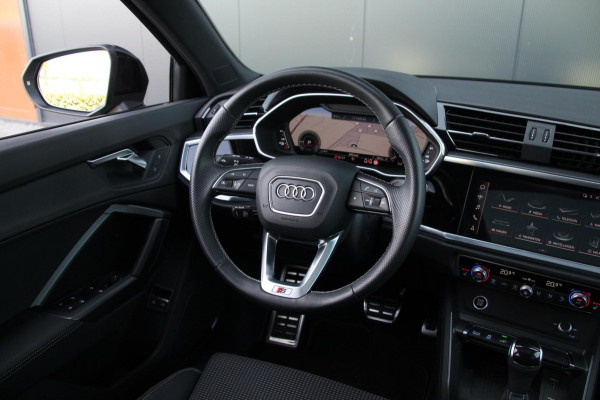 Audi Q3 Sportback 45 TFSI e | S-line | Pano | ACC | B&O |Black optik