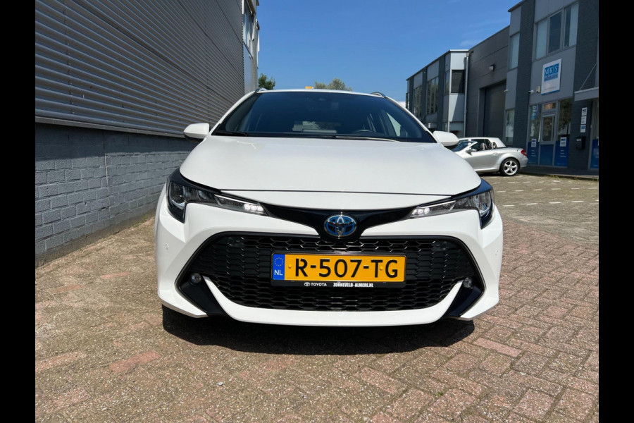 Toyota Corolla Touring Sports 2.0 Hybrid Business Plus / Navi / Park sensoren / Garantie / Rijklaar / MCC / Gouda