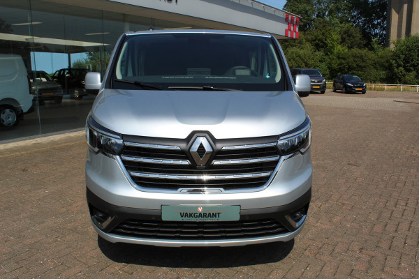 Renault Trafic 2.0-170pk dCi T29 L2H1 Luxe dubbele cabine AUTOMAAT. Zeer luxe Renault Trafic dubbele cabine. Volautm. airco, navigatie, telefoonvoorb., metallic lak, LM wielen, schuifdeur li.+re., armsteunen li.+re voor, Isofix etc, etc