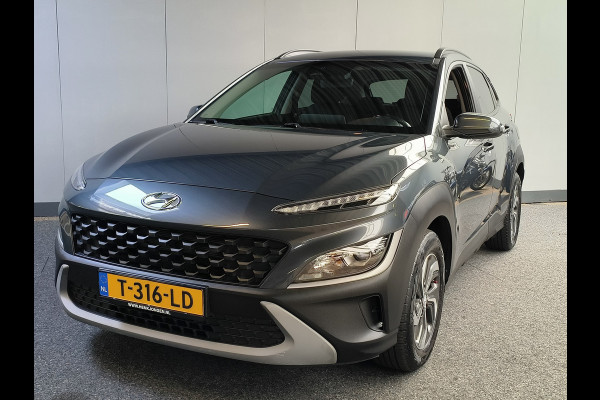 Hyundai Kona 1.6 GDI HEV Comfort uit 2021 Rijklaar + 12 maanden Bovag-garantie Henk Jongen Auto's in Helmond,  al 50 jaar service zoals 't hoort!