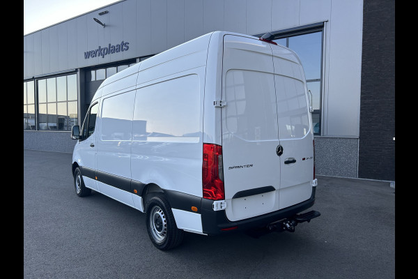 Mercedes-Benz Sprinter 317 CDI L2 H2 9G-TRONIC / 2800KG Trekhaak / MBUX / Carplay navigatie / Camera / Cruise control / Airco / 270 Graden achterdeuren