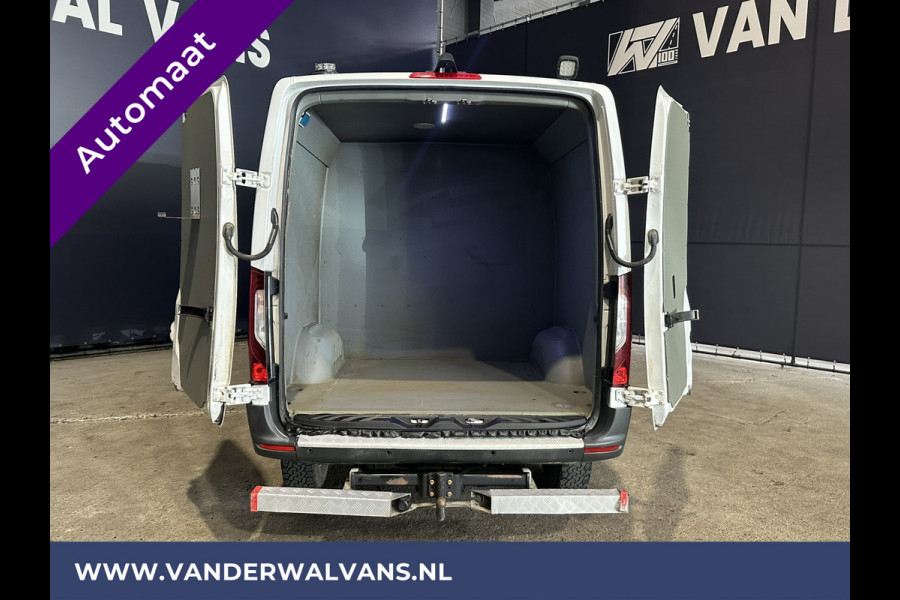 Mercedes-Benz Sprinter 319 CDI 190pk 3.0 Liter V6 Automaat 4x4 aandrijving L2H1 Euro6 | Airco | 2x Zijdeur Navigatie, Camera, Trekhaak, Cruisecontrol, Chauffeursstoel, Parkeersensoren, Lederen bekleding