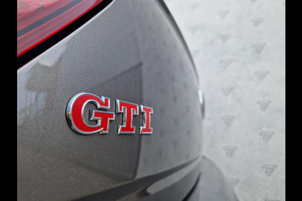 Volkswagen Polo 2.0 TSI GTI Automaat | Apple Carplay/Android Auto | Clima | Cruise | PDC | Navi | Stoelverwarming |