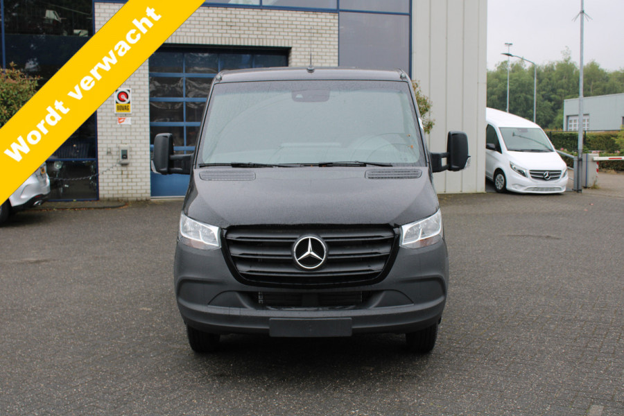 Mercedes-Benz Sprinter 517 CDI L3 Meubelbak met laadklep Dhollandia klep, 3500 kg Trekgewicht, MBUX met navigatie