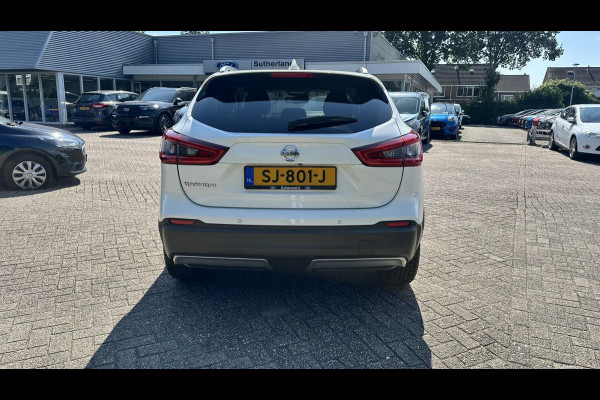 Nissan QASHQAI 1.2 Business Edition 115pk Panorama dak | Stoelverwarming | 360 Camera's | Dodehoeksensoren | Navigatie