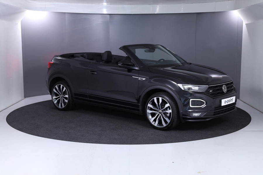 Volkswagen T-Roc Cabrio 1.5 TSI R-Line 150 pk Automaat (DSG) | Navigatie | Windscherm | Parkeersensoren | Stoelverwarming | Adaptieve cruise control | Lichtmetalen velgen 19" |