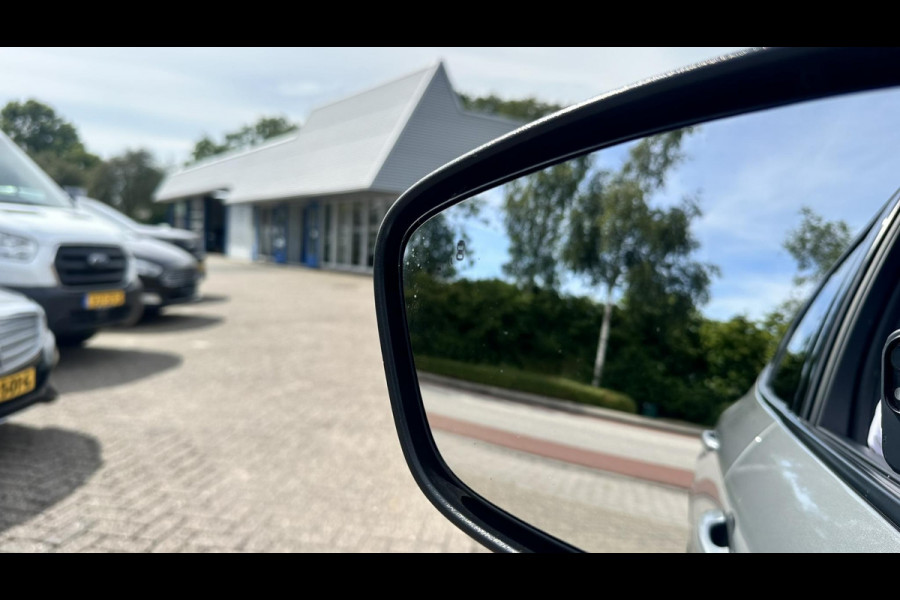 Ford Kuga 2.5 PHEV ST-Line X 225pk | Adaptive cruise control | Winter pack | Dodehoeksensoren | Elektrische achterklep | Head up display