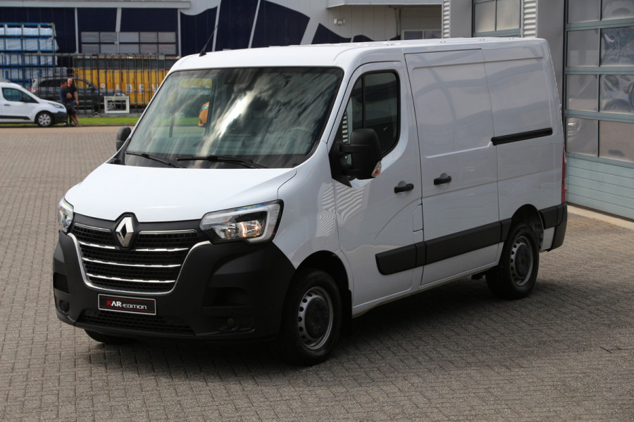 Renault Master 2.3 DCI 135 | L1H1 | 2x Schuifdeur | Camera | Navi | Airco..