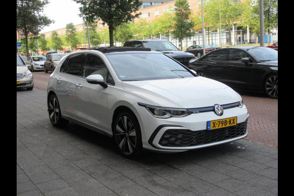 Volkswagen Golf 1.4 eHybrid GTE ACC PANO IQ-MATRIX