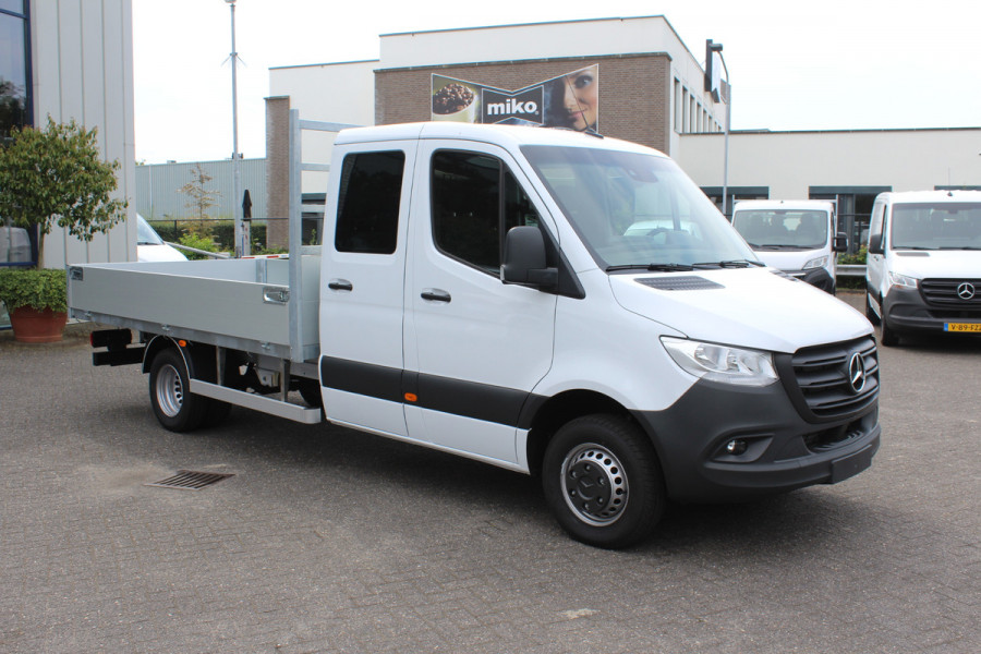 Mercedes-Benz Sprinter 519 CDI DC L3 Open laadbak 3500 KG trekgewicht, Geveerde stoel, MBUX met Apple Carplay / Android Auto