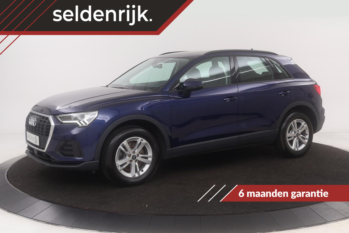 Audi Q3 45 TFSIe | Adaptive Cruise | Sportstoelen | Full LED | Trekhaak | Stoelverwarming | PDC | Carplay | Climate control