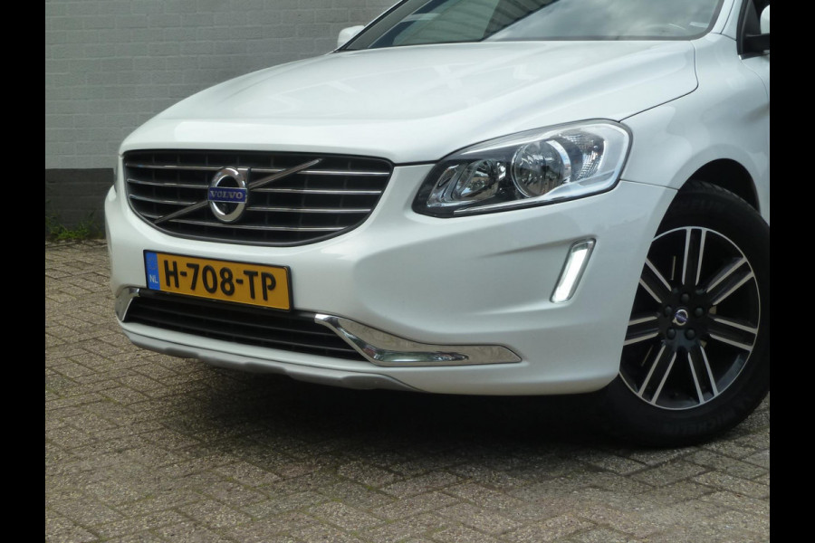 Volvo XC60 2.0 D3 FWD Momentum|Navi|Camera|Afn.Trekhaak|Climate-Control