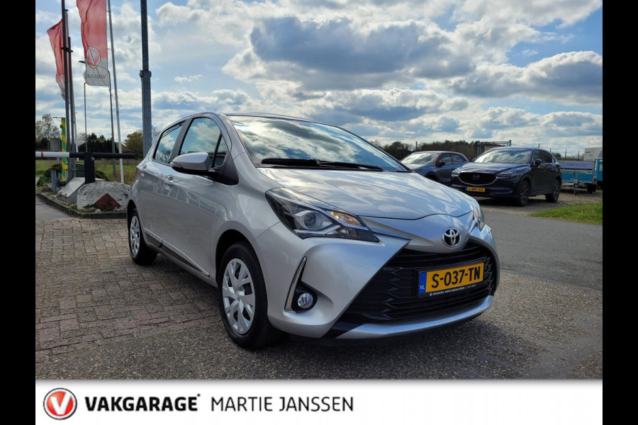 Toyota Yaris 1.0 VVT-i Comfort LAGE KMSTAND - AIRCO - BLUETOOTH TELEFOON - LANE ASSIST - CAMERA