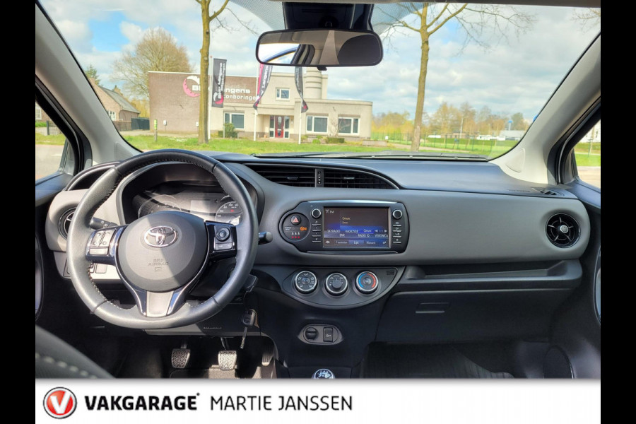 Toyota Yaris 1.0 VVT-i Comfort LAGE KMSTAND - AIRCO - BLUETOOTH TELEFOON - LANE ASSIST - CAMERA