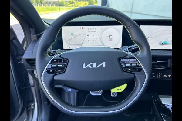 Kia Ev6 GT AWD 77.4 kWh 585 PK Automaat | Panoramadak | Moonscape Matte | 21" Velgen | Schaalstoelen | Medidian Audio | HUD | Apple CarPlay/Android Auto | Key-Less | Stuur-/Stoelverwarming |