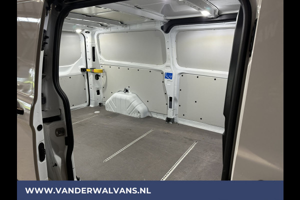 Ford Transit Custom 2.0 TDCI 130pk L2H1 Euro6 Airco | cruisecontrol | 2800kg trekvermogen parkeersensoren, verwarmde voorruit, LED, bijrijdersbank