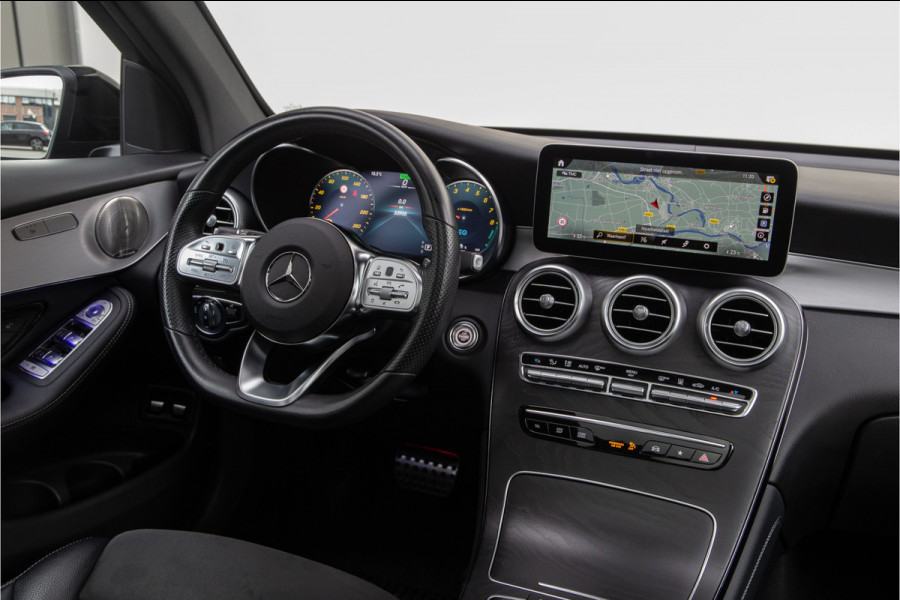 Mercedes-Benz GLC 300e 4MATIC AMG Premium, Pano, Nightpack, Widescreen, Burmester, Hybrid, 2021