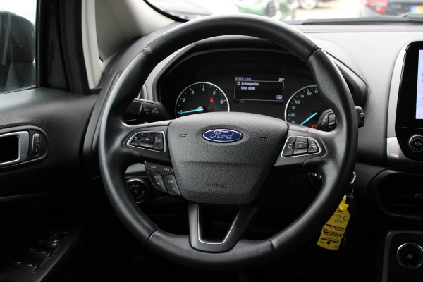 Ford EcoSport 1.0 EcoBoost Connected Bellen voor bezichtiging! | Trekhaak | Climate Control | Stoelverwarming | Cruise Control |