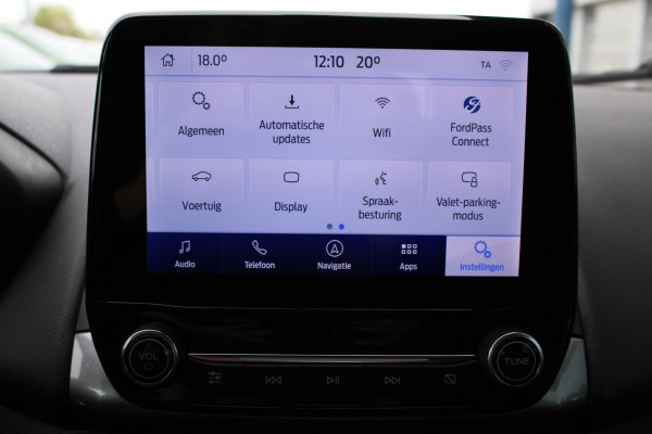 Ford EcoSport 1.0 EcoBoost Connected Bellen voor bezichtiging! | Trekhaak | Climate Control | Stoelverwarming | Cruise Control |