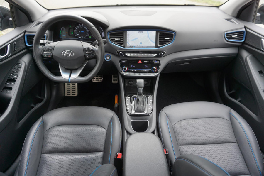 Hyundai IONIQ 1.6 GDi Premium Leer-Schuifdak-Xenon -Hybrid-1e eigenaar.