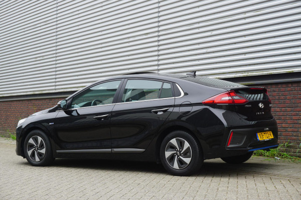 Hyundai IONIQ 1.6 GDi Premium Leer-Schuifdak-Xenon -Hybrid-1e eigenaar.