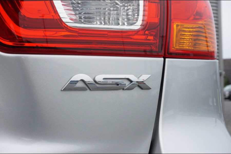 Mitsubishi ASX 1.6 117PK Life TREKHAAK | CLIMA | CRUISE | ORG.NL | LAGE KM!!