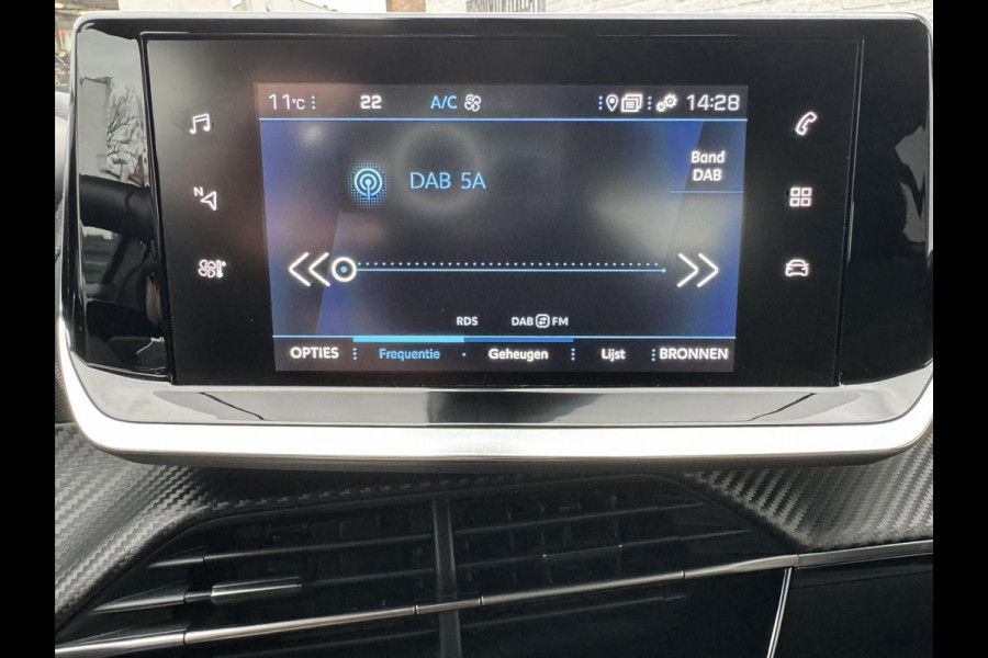 Peugeot 2008 1.2 PureTech 130 Allure Navigatie Led verlichting Carplay Cruise Dab Radio Parksensor V+A