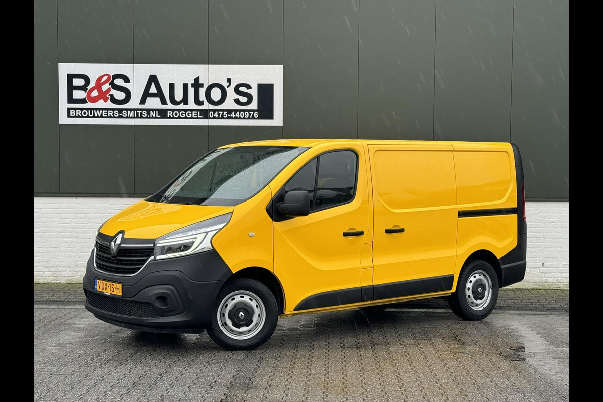 Renault Trafic 1.6 dCi 95 T27 L1H1 2x Schuifdeur Airco Pdc Cruise Navigatie Led 3 Zitplaatsen