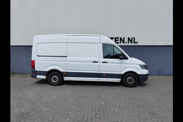 Volkswagen Crafter 2.0TDI L2H2 3-Zits NWE MODEL Airco Navi PDC v+a DAB+ Betonplex Vloer + Betimmering Bluetooth Cruise Control Lichtsensor Elec.-ra 6-bak Zeer compleet Lage km stand!