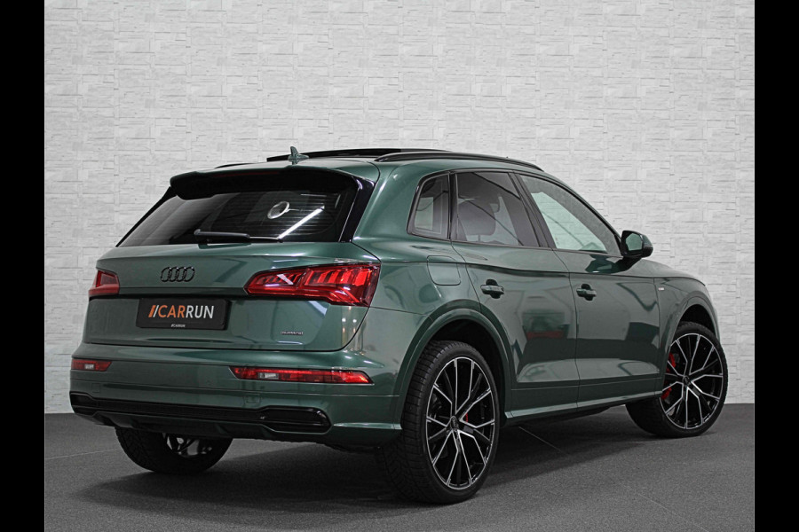 Audi Q5 2.0 TFSI Quattro S-Line | Panorama | ACC | 22'' | LED-Matrix | Elek-Stoelen | Keyless-Go | Virtual-Cockpit | Trekhaak | Lane Assist | MMI+ Navi | DAB | Stoelverwarming | Draadloos Laden | 3-Zone Clima |