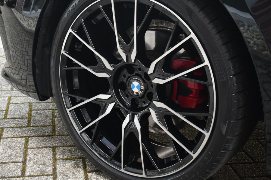 BMW 5 Serie 520i M-Sport Pano Comfort+Travel+Inno DA+ H/K 21inch Shadowline