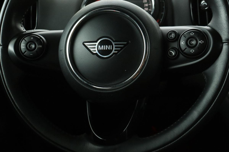 MINI Countryman 2.0 Cooper S Chili | Carplay | Camera | Harman/Kardon | Navigatie | Full LED | Climate control | Keyless | Park Assist | Cruise control