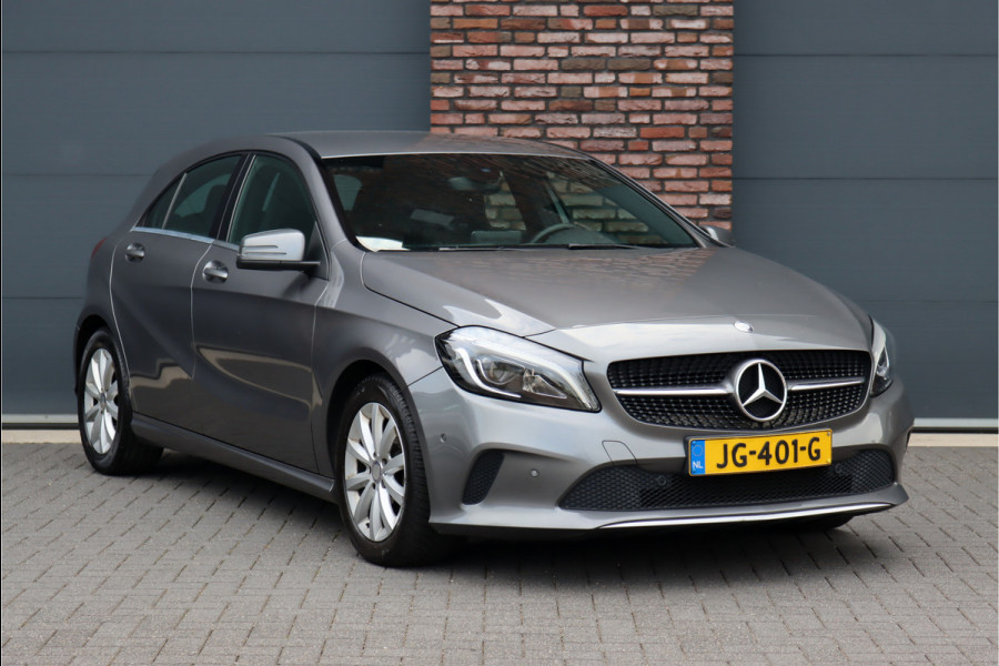 Mercedes-Benz A-Klasse 180 d Lease Edition Ambition | Style-pakket | Navigatie | Zitcomfortpakket | Cruise Control | Attention Assist |