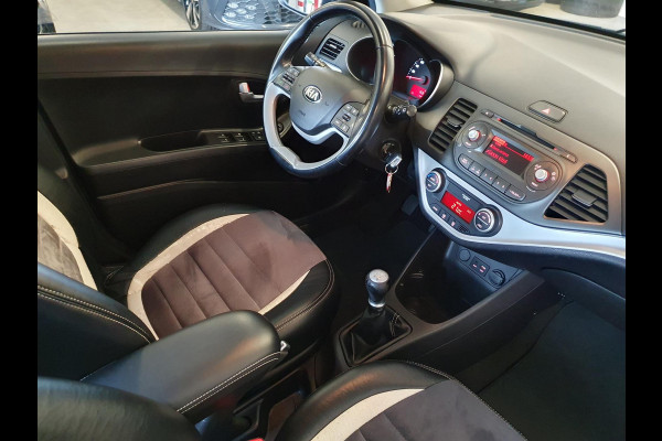 Kia Picanto 1.0 CVVT DynamicLine / NAP / NWE BEURT + APK / CRUISE- EN CLIMATE / LM-VELGEN / BLUETOOTH / ARMSTEUN / ISOFIX / LED !