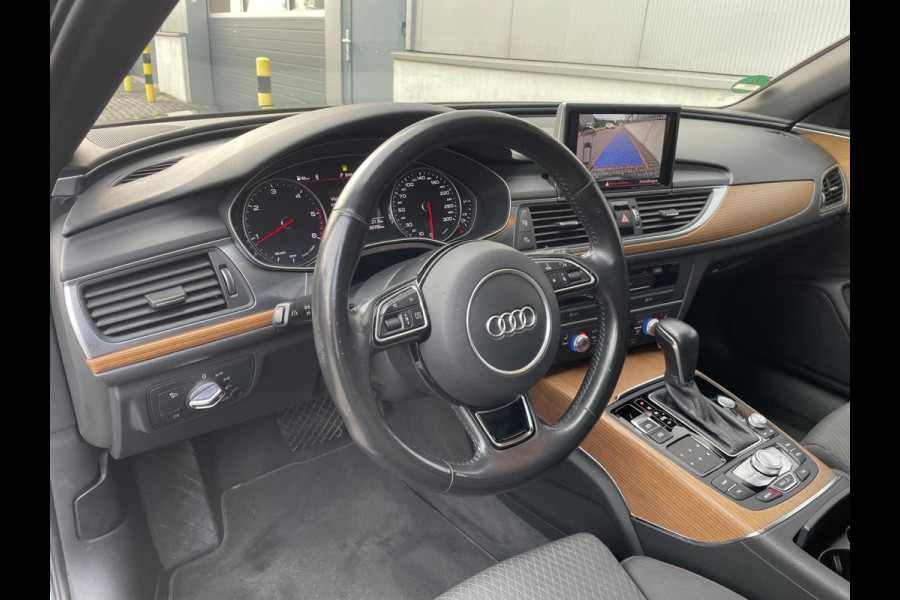 Audi A6 Avant 2.0 TDI | S-Line | Pano | Camera