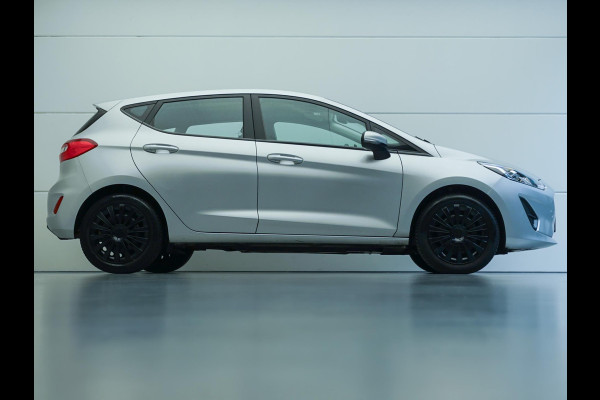 Ford Fiesta 1.1 Trend (APPLE CARPLAY,GROOT NAVI,AIRCO,CRUISE,LANE ASSIST,MULTI-FUNCTIONEEL STUURWIEL,LM-VELGEN,TOPSTAAT)