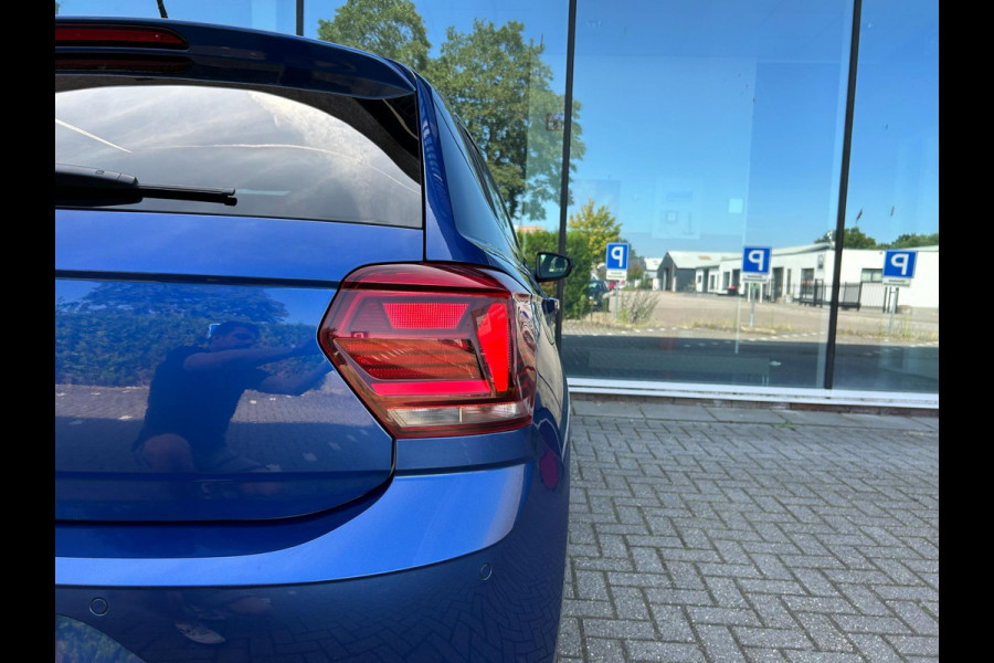 Volkswagen Polo 1.0 TSI 110PK DSG Highline - Automaat - Navi - LED - Parkeerhulp - Winterpakket